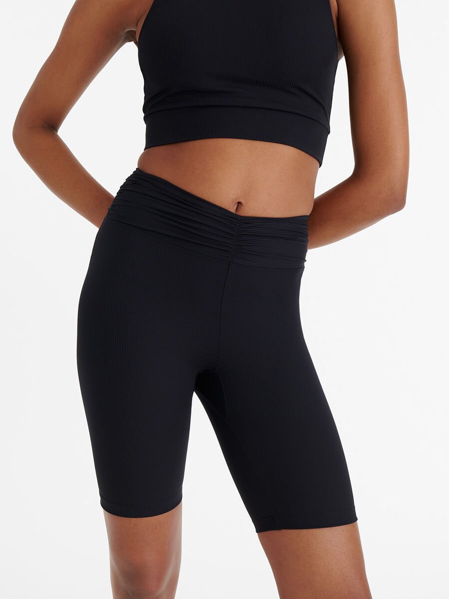 Ali Cycliste vue standard NaN