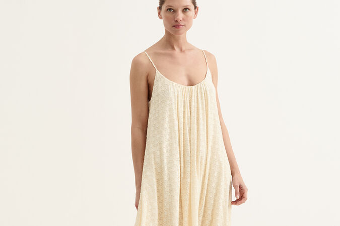 Confidentielle Long dress standard view 1