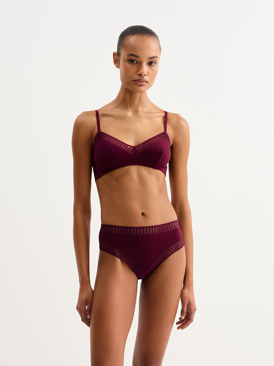 Madeleine graphique Triangle bra standard view �