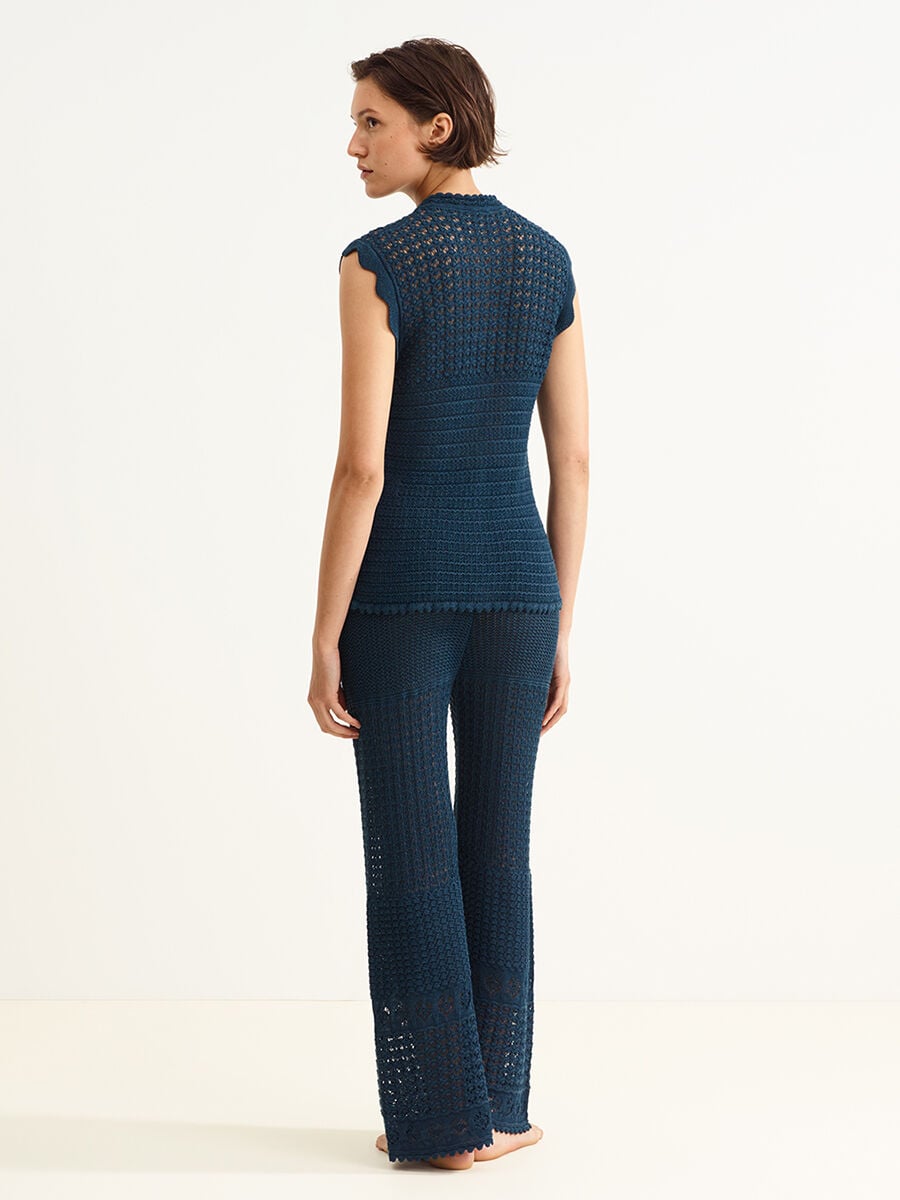 Embl&egrave;me Trousers standard view 2 out of 5
