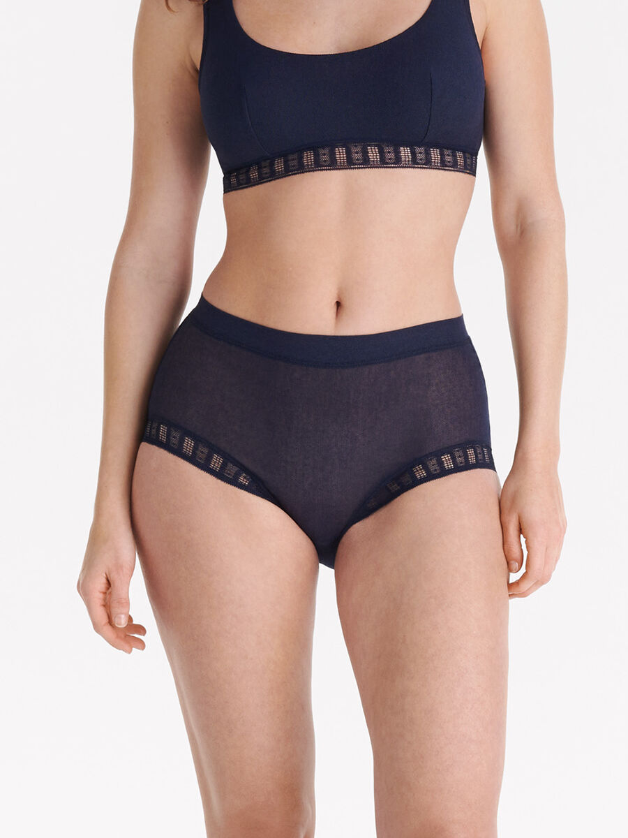 Subtil High-waisted briefs standard view �