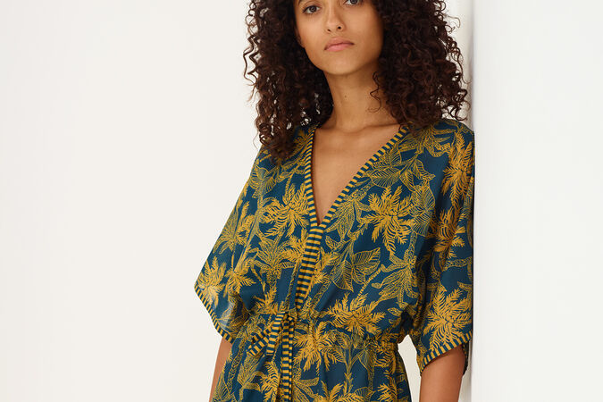 P&eacute;ninsule Short dress standard view 1