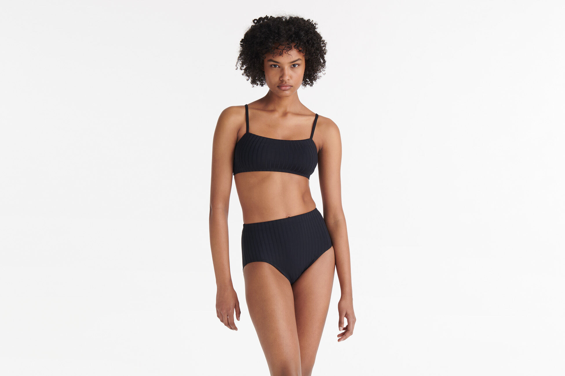 Costa High-waisted brief standard view �