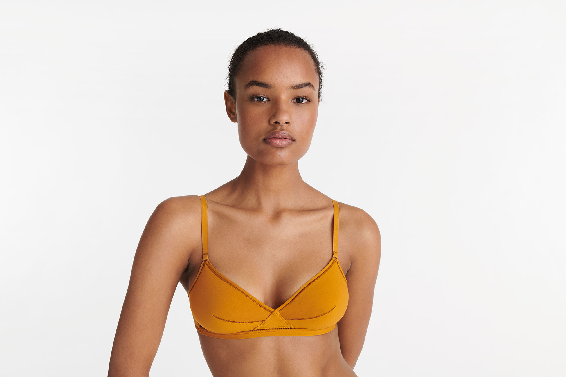 Lydia soyeuse Triangel-BH Standardansicht NaN