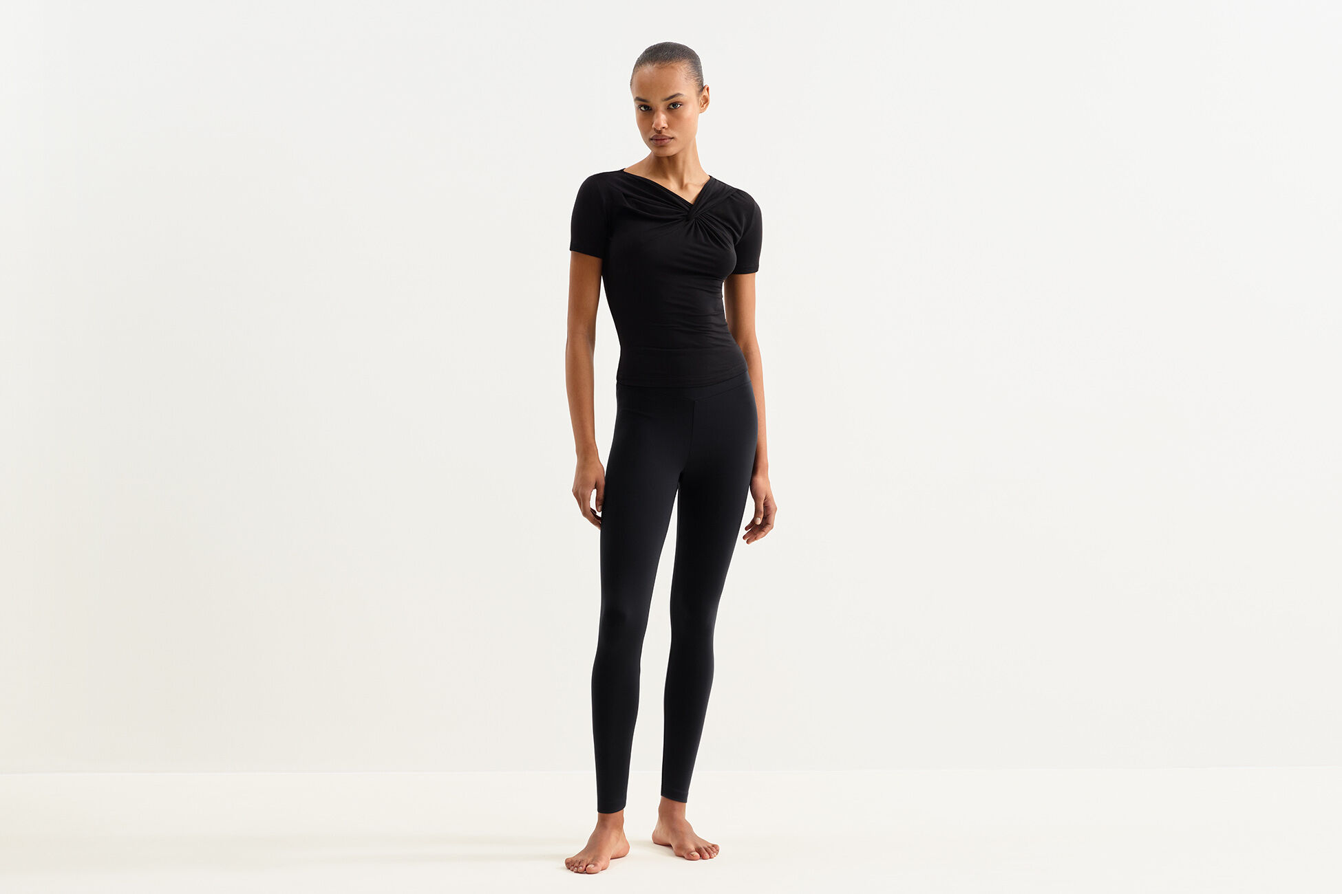 Anna T-Shirt standard view NaN