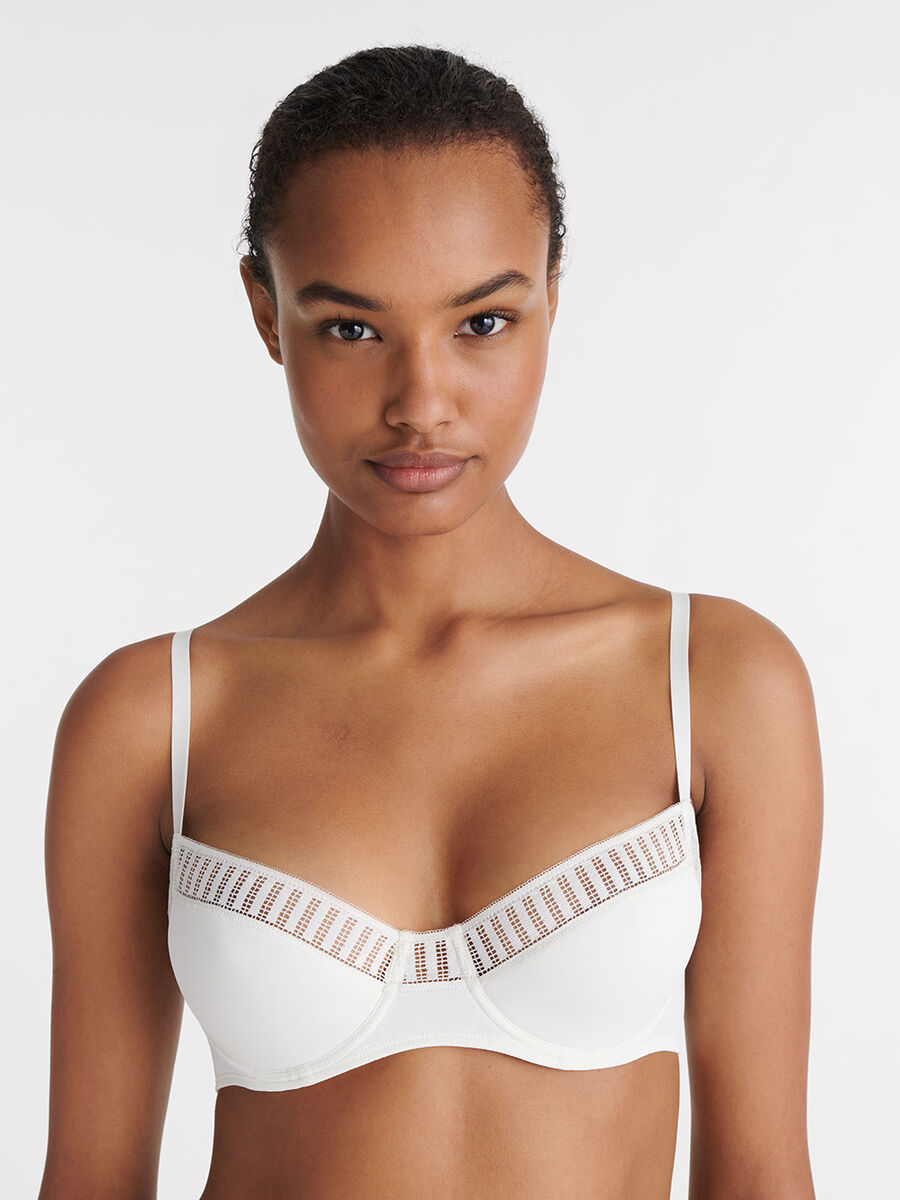 Justine graphique Padded bra standard view NaN