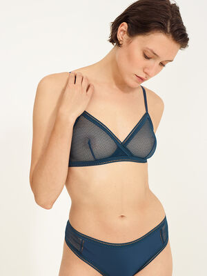 Fard Triangle vue standard 1