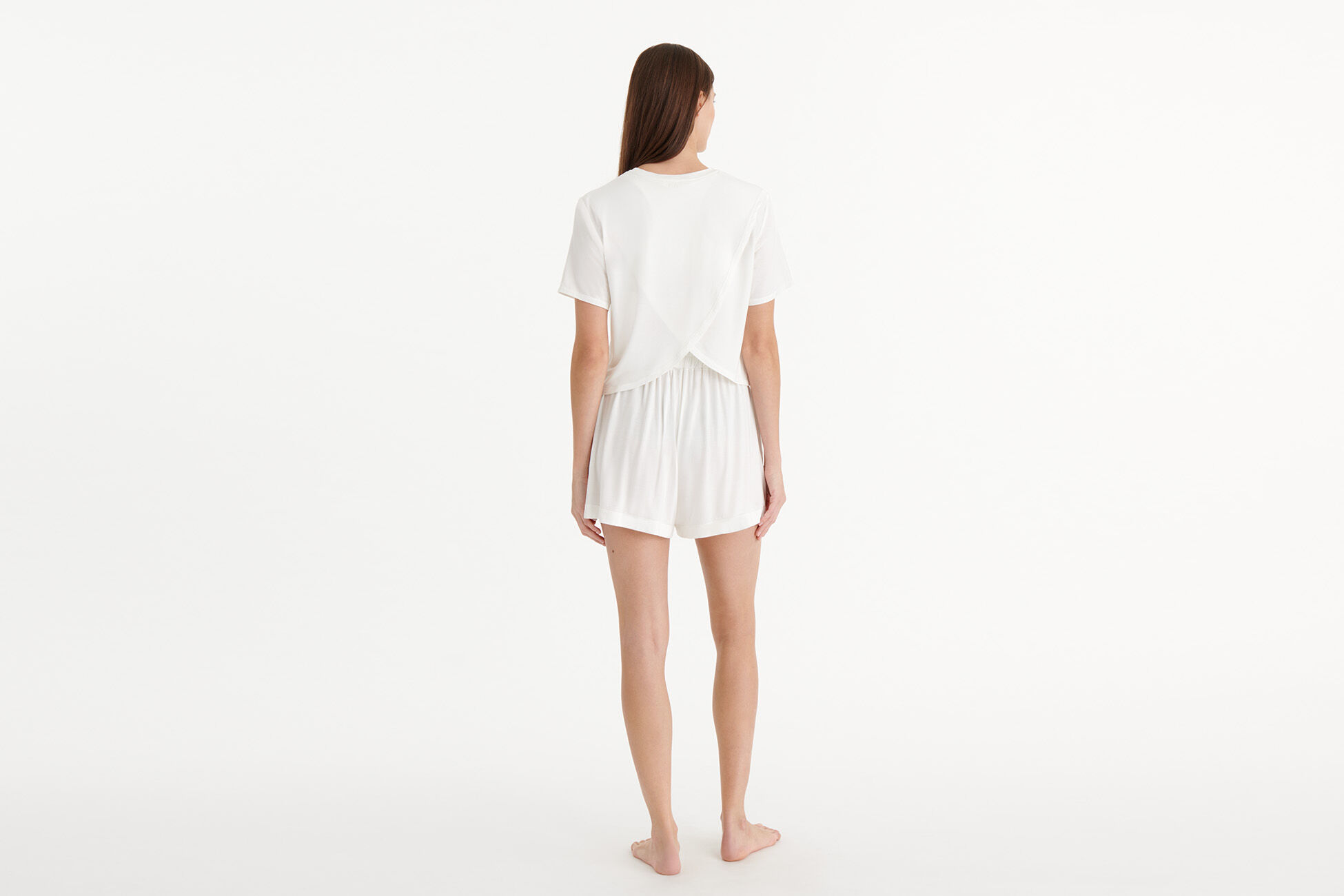 Solo T-shirt standard view NaN