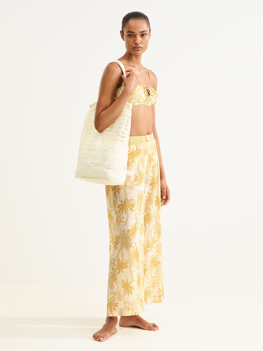 Ocre Bolso tipo tote Vista est&aacute;ndar 2 de 4