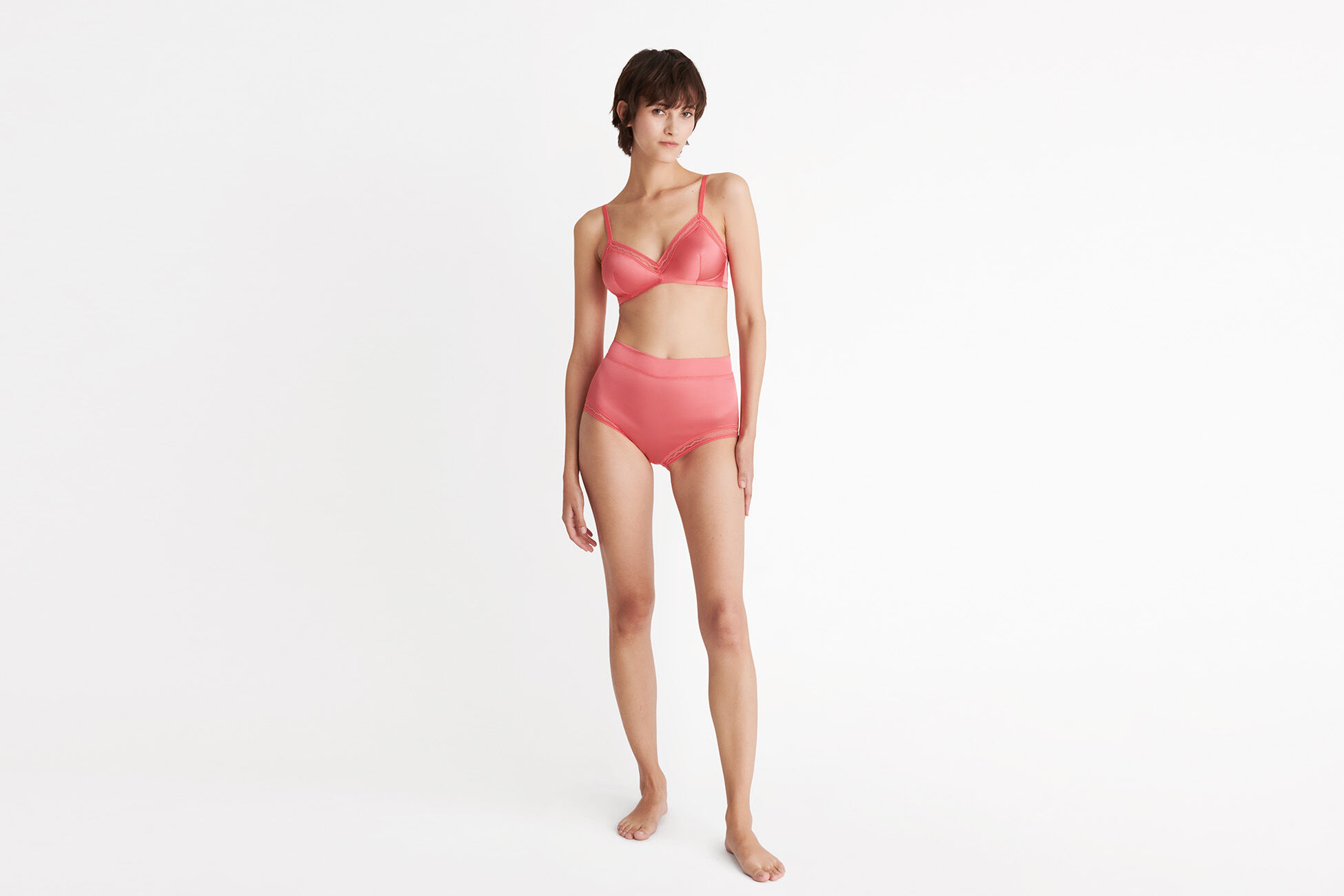 Romantique High-waisted briefs standard view �