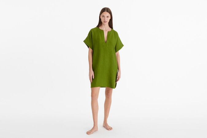 Favorite Vestido corto Vista est&aacute;ndar 1