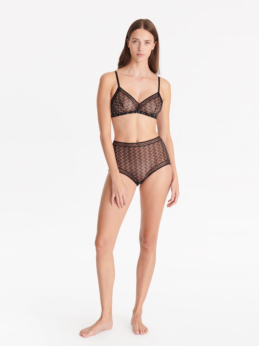 Surprise Triangle bra standard view �