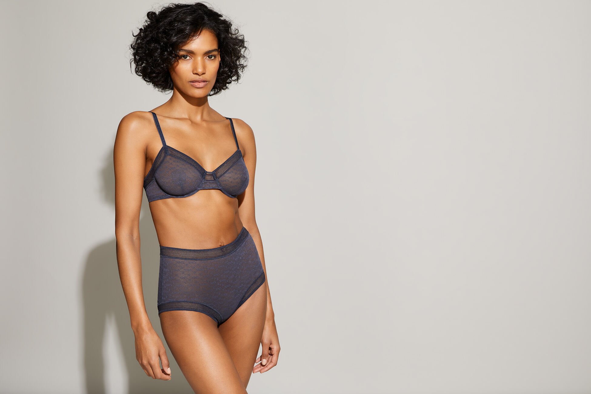 Positive Full-cup bra standard view �
