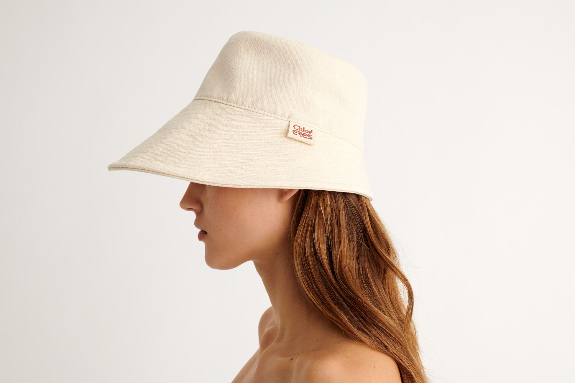 Piia Hat standard view �