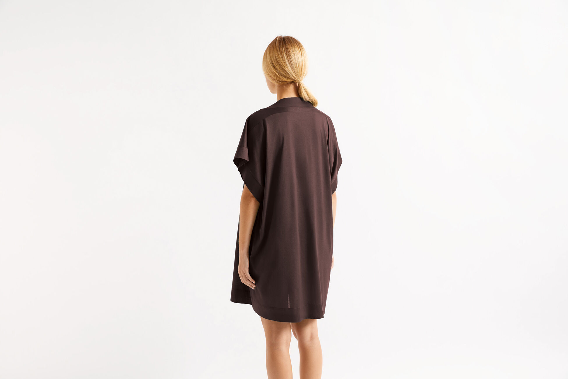 Renee T-shirt standard view NaN