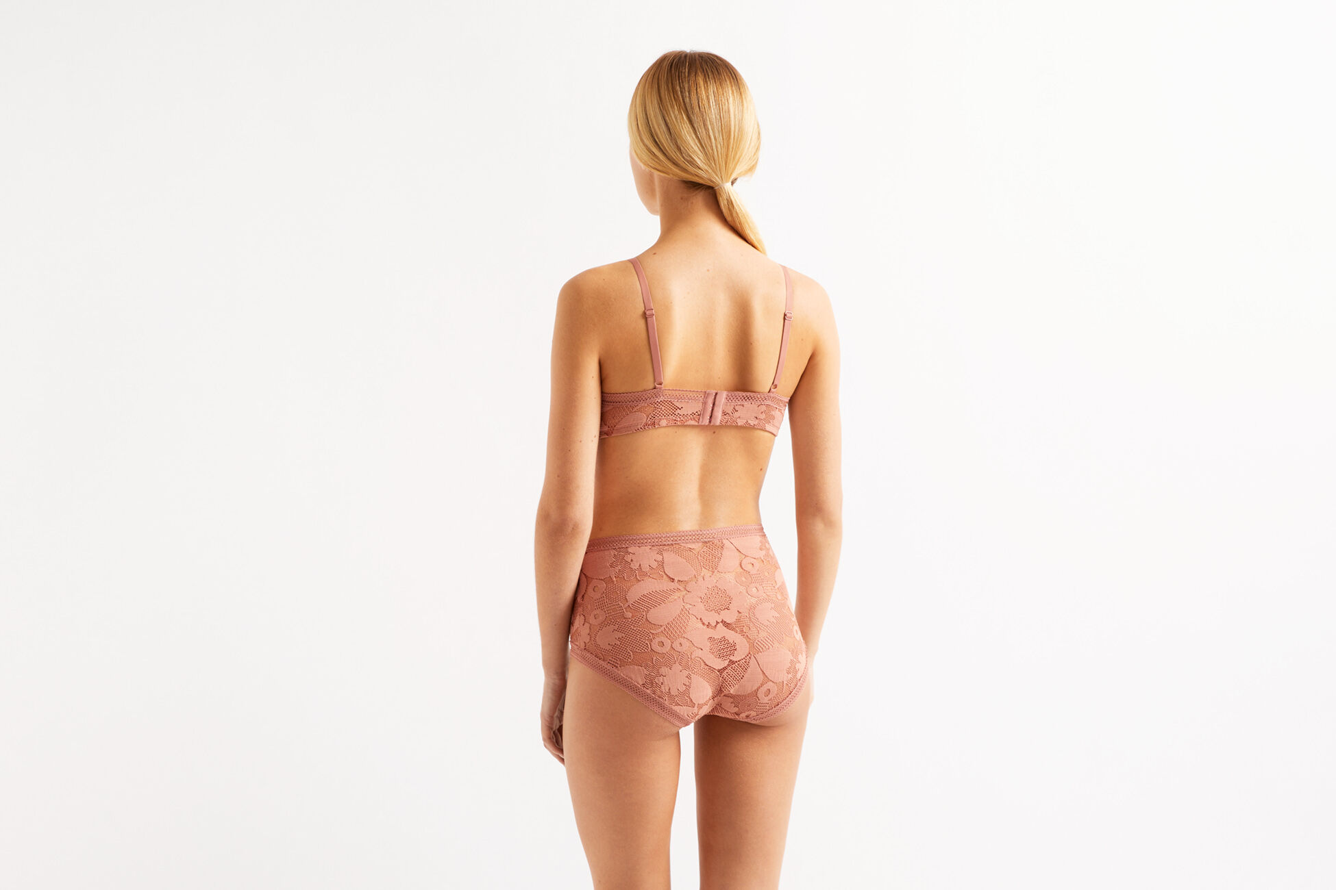 Chemise Triangle vue standard NaN