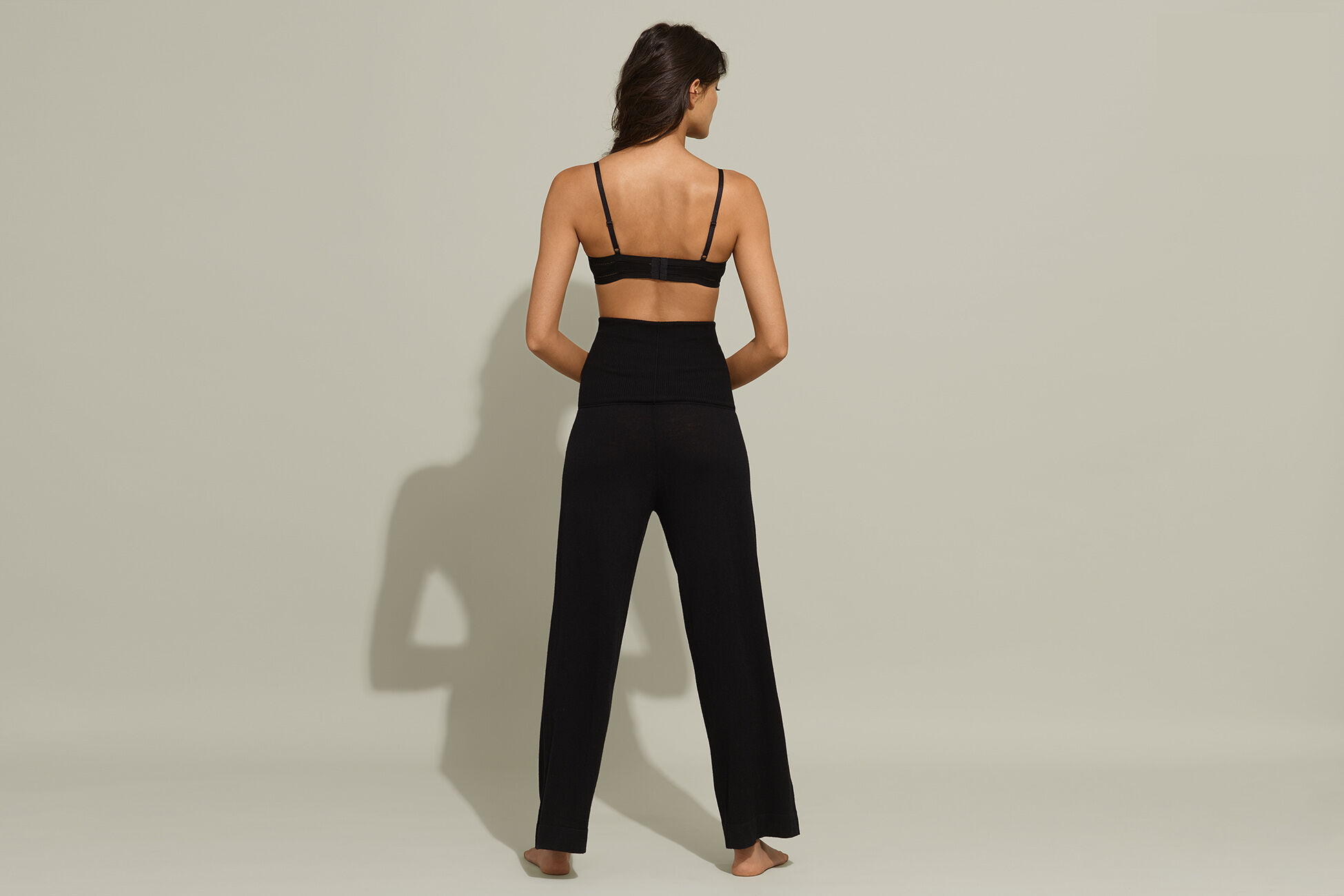 Feuilleton Trousers standard view NaN
