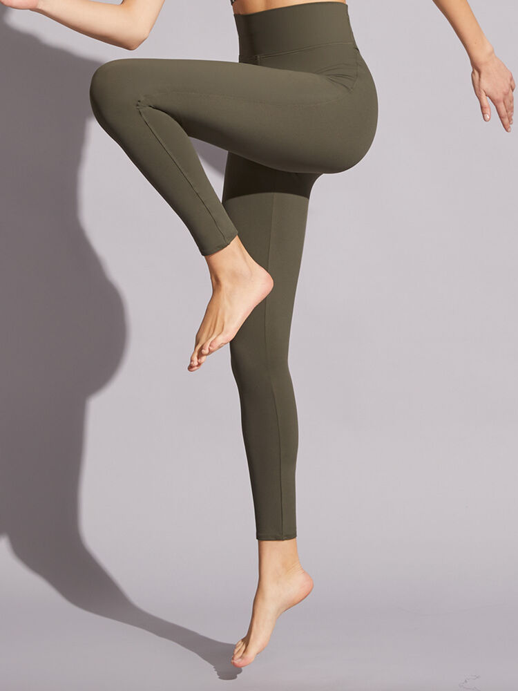 Again-OLIVE NOIRE