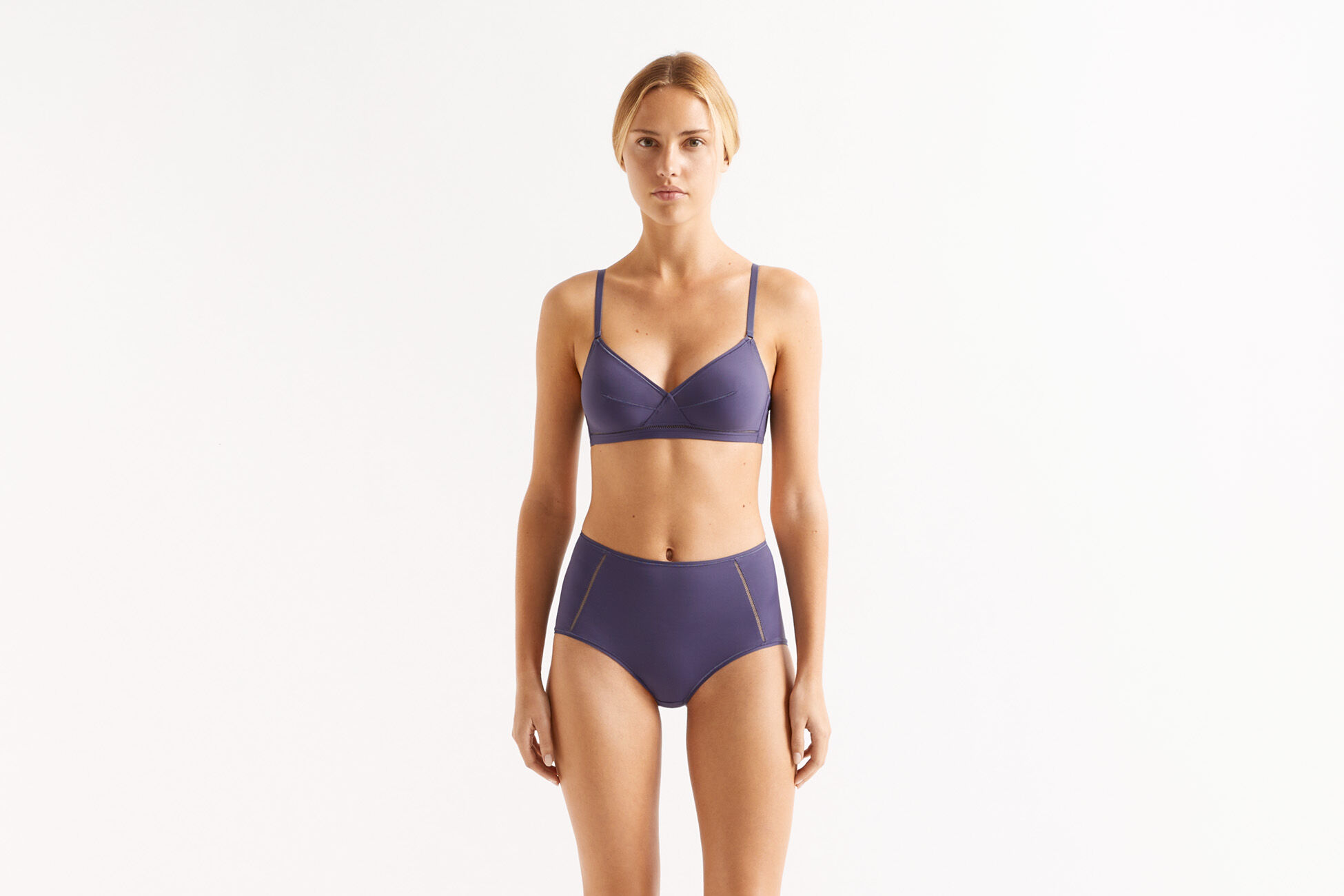 Brina High-waisted briefs standard view NaN