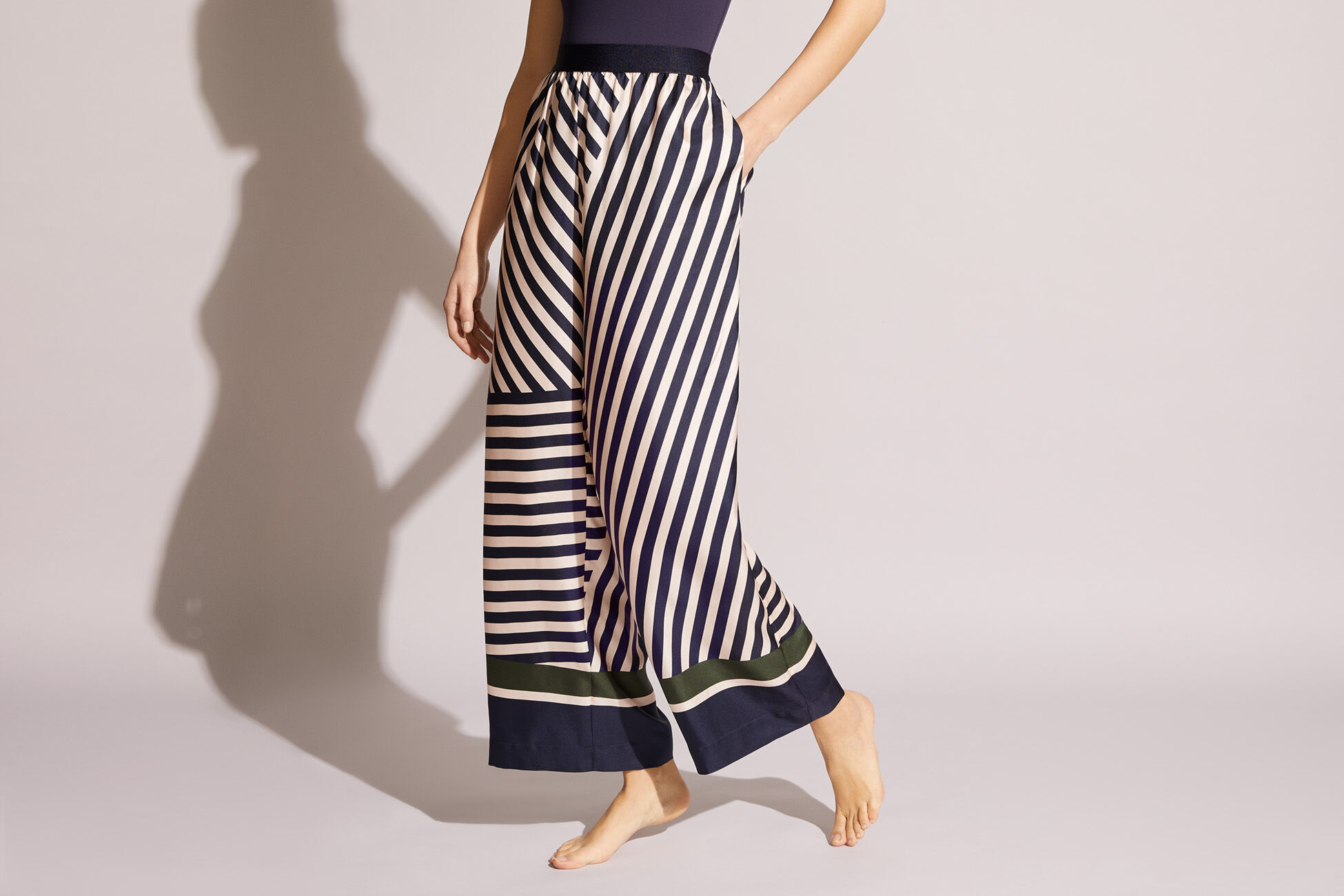 Ponton Pants standard view NaN
