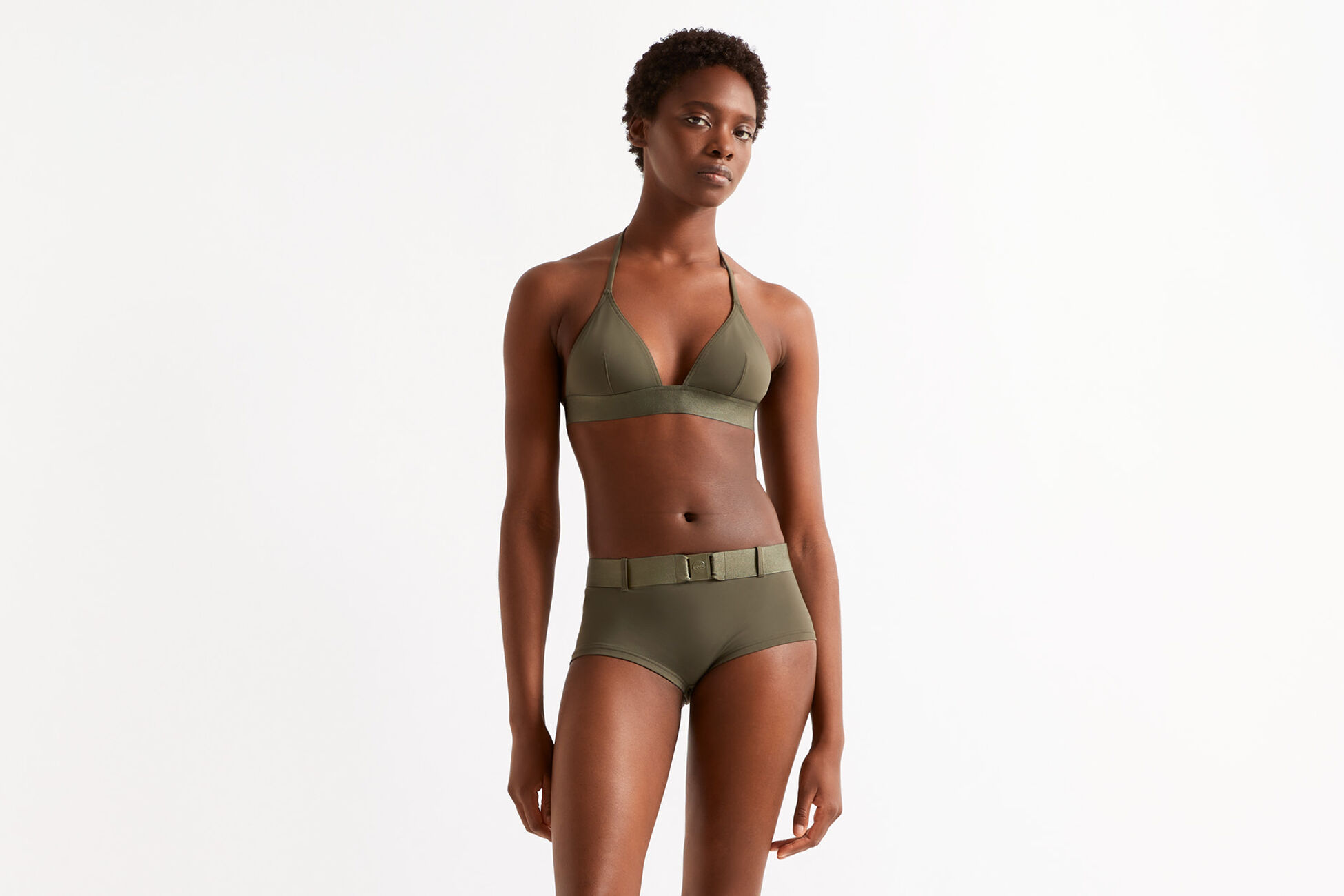 Milshake Small triangle standard view �