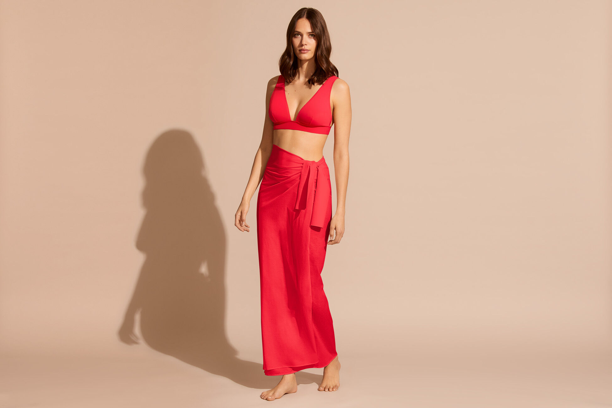 Peplum 2 Long sarong standard view �