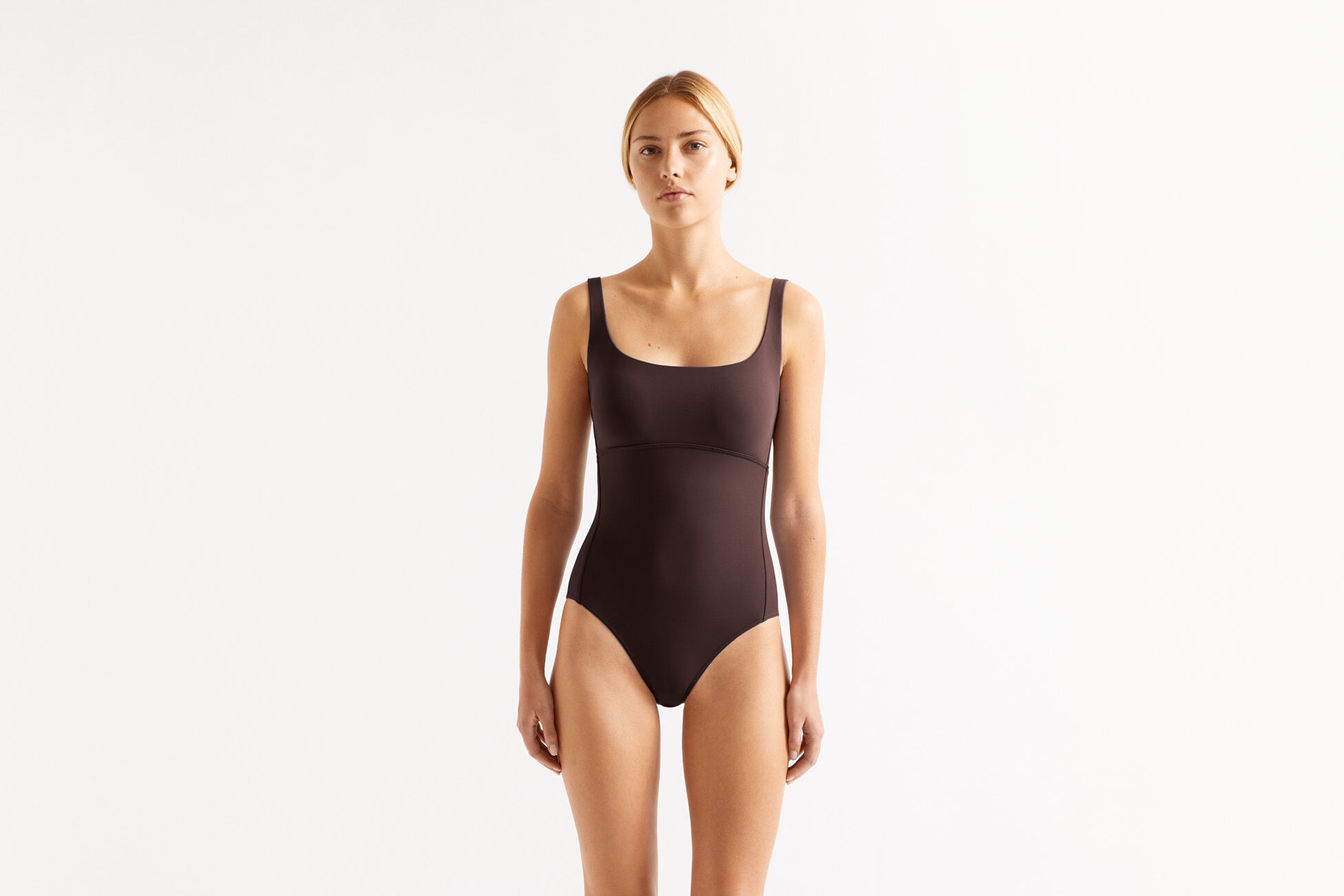 Arnaque Costume intero olimpionico standard vista NaN