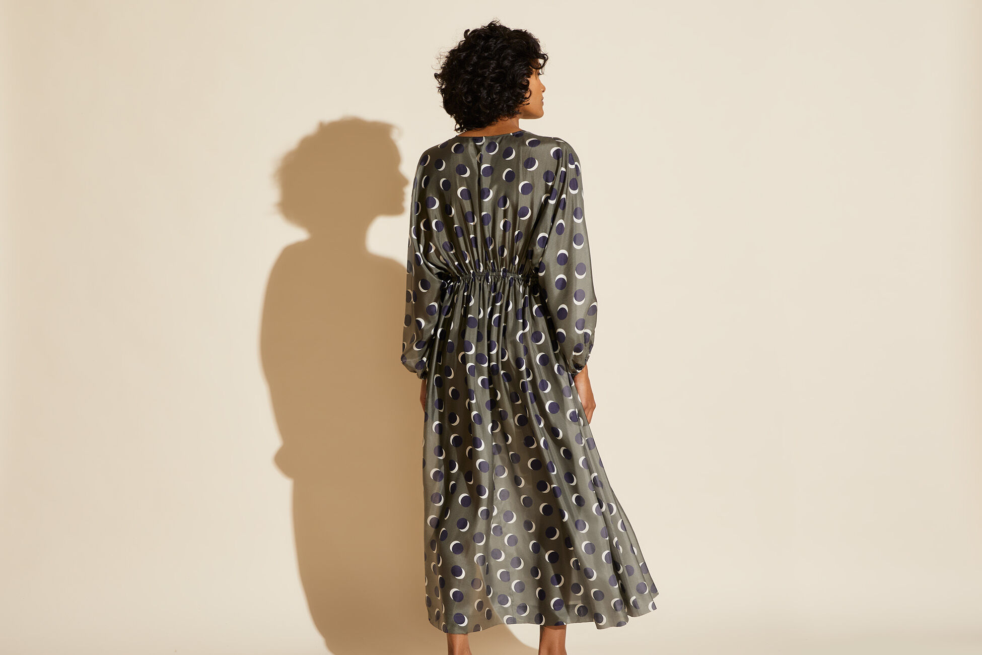 Neptune Long dress standard view �