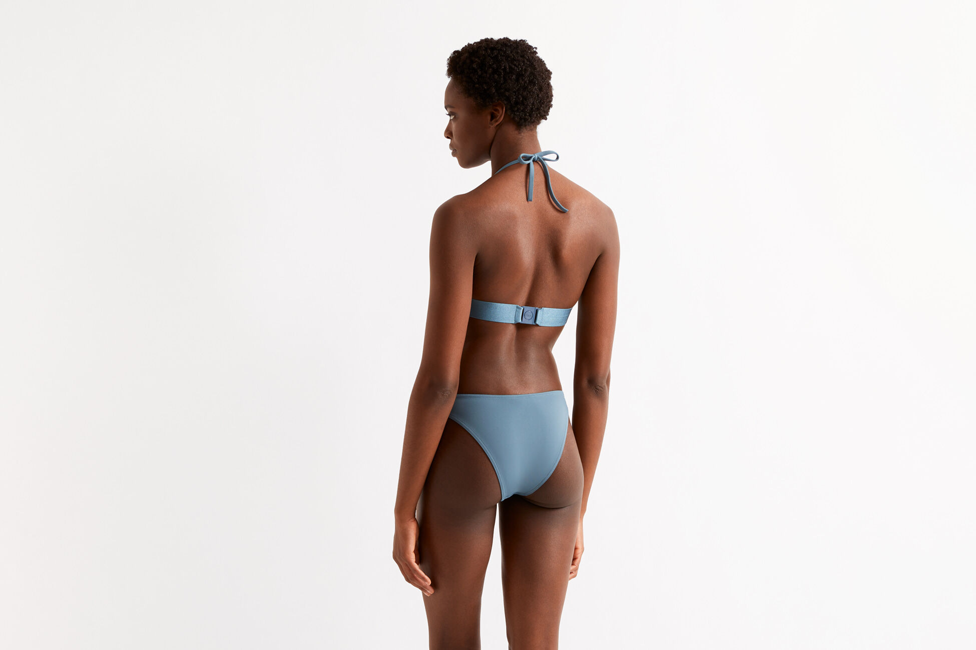 Milshake Small triangle standard view �