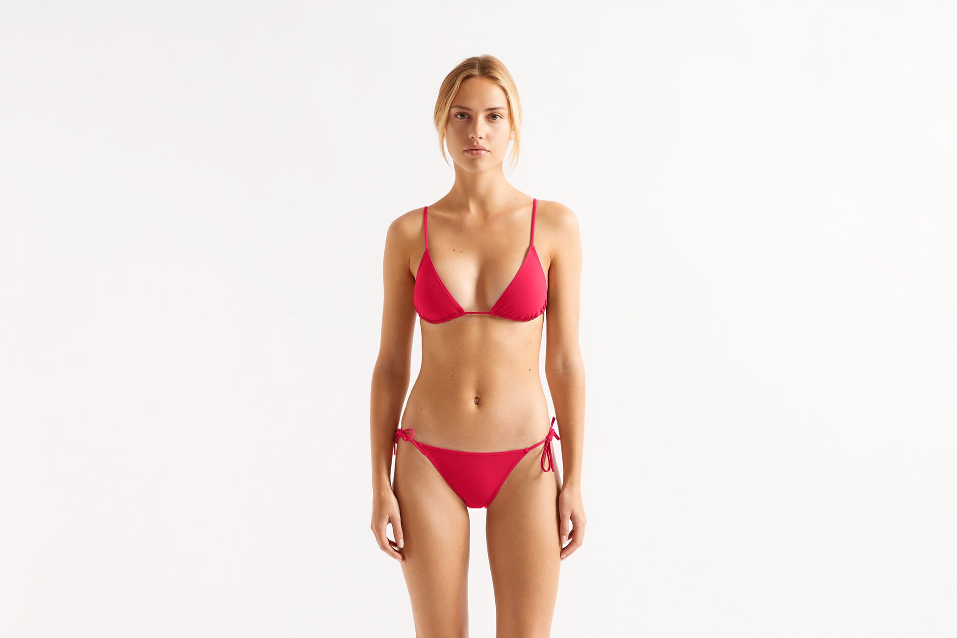 Mouna Petit triangle vue standard NaN
