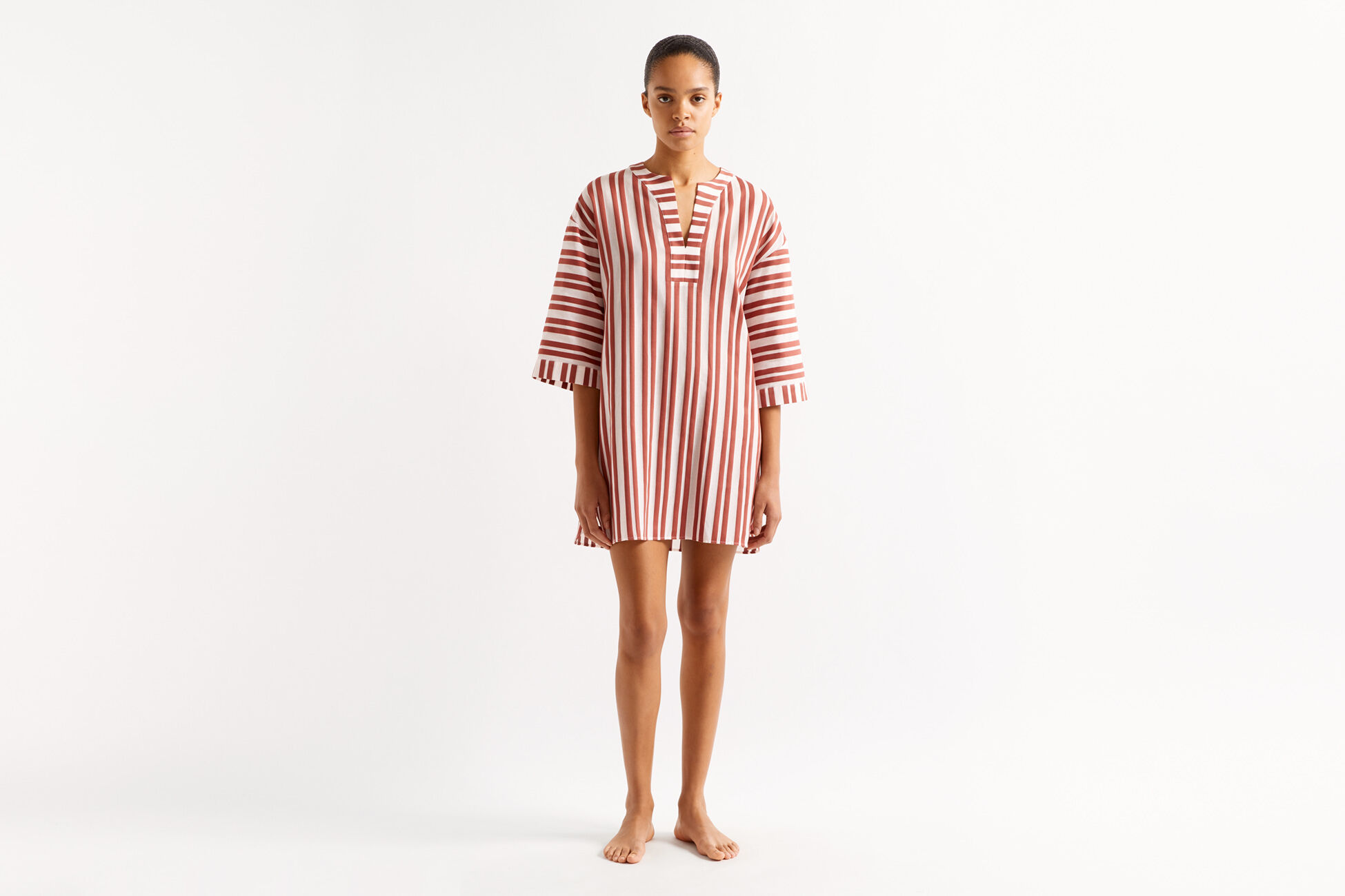 Amor Short tunic standard view NaN