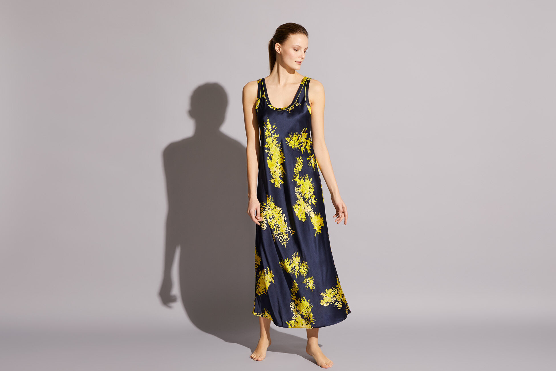 Flore Nightshirt standard view �