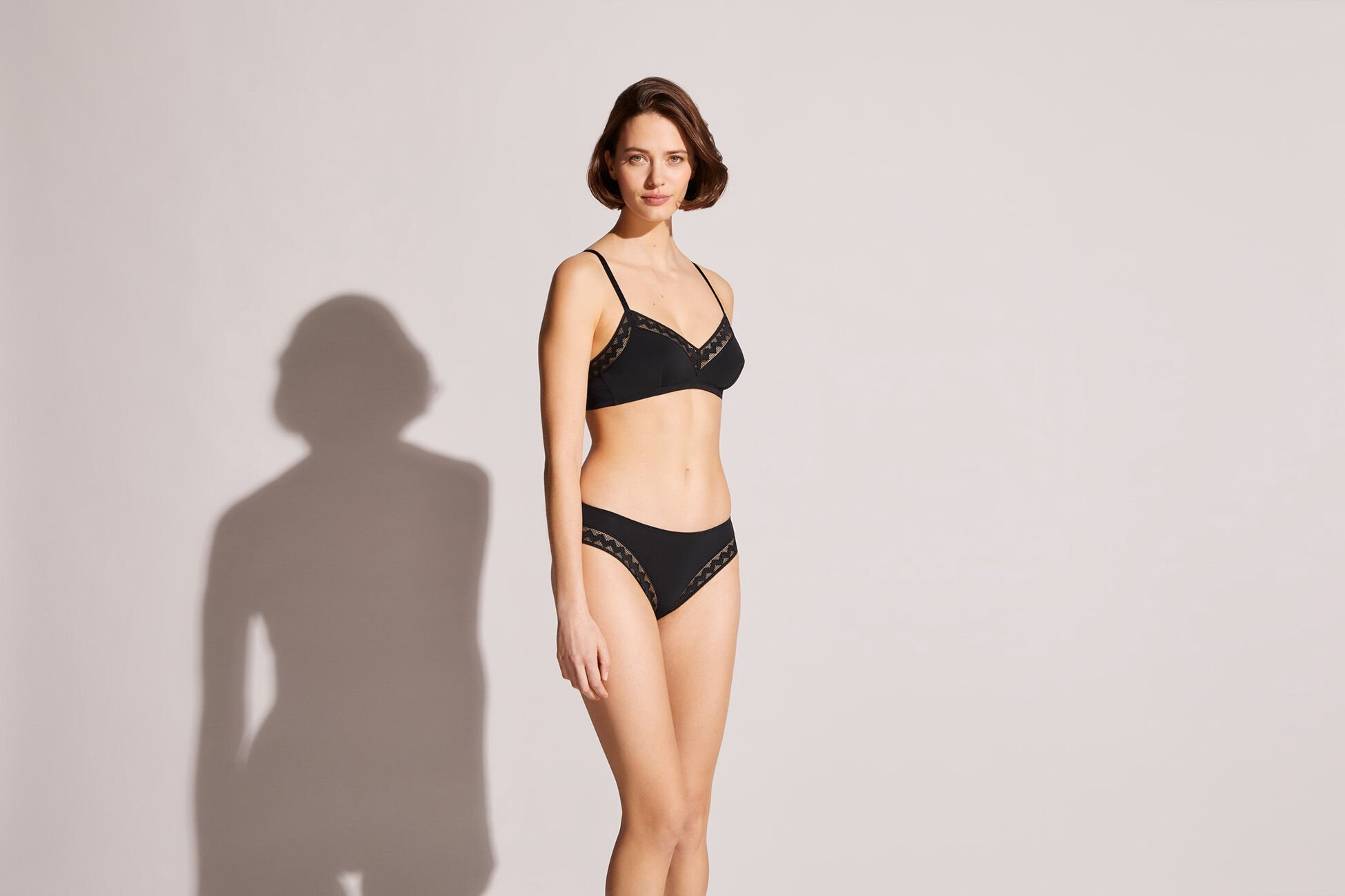 Madeleine Triangle bra standard view NaN