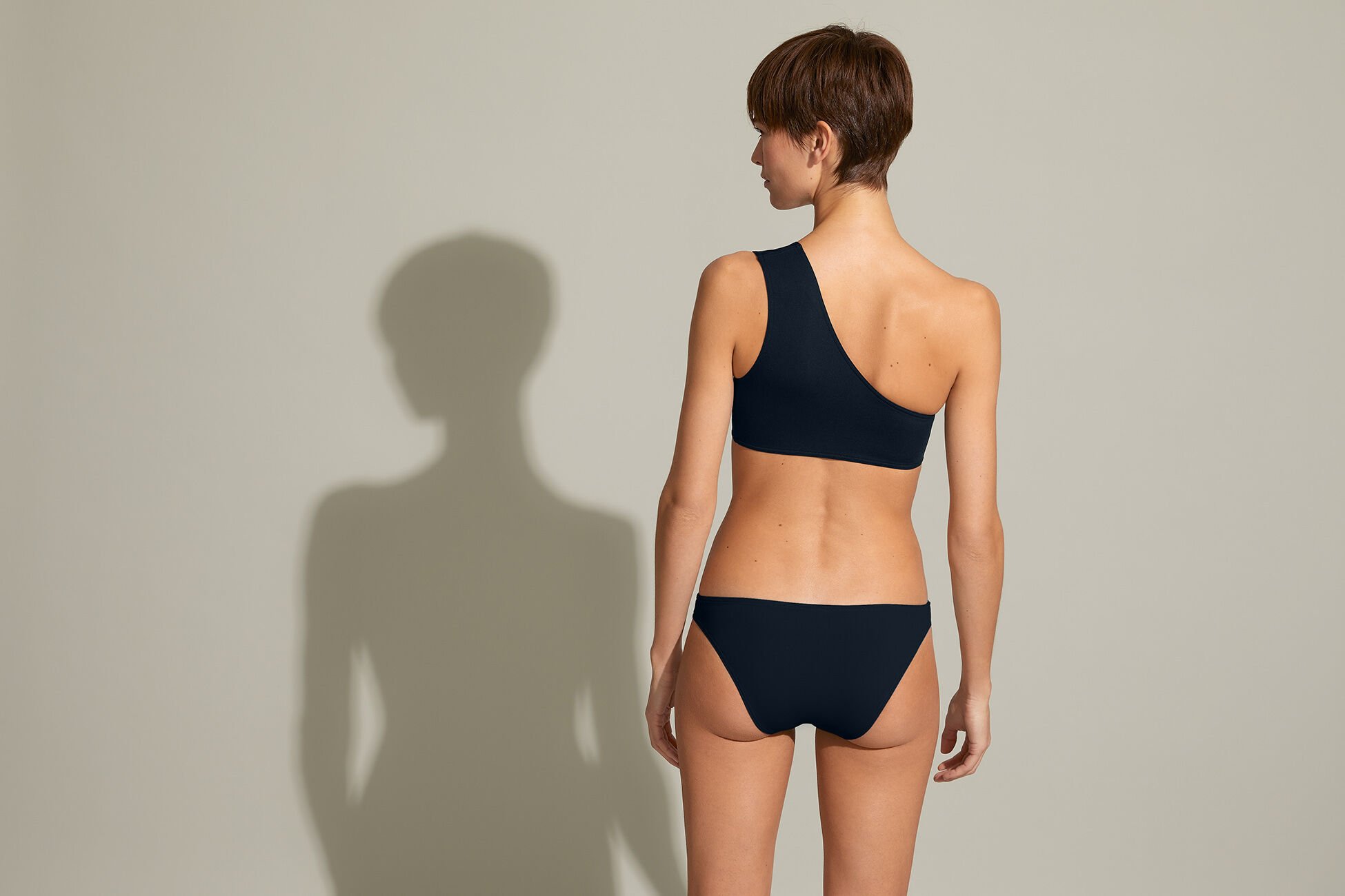 Symbole One-Shoulder bustier Standardansicht NaN