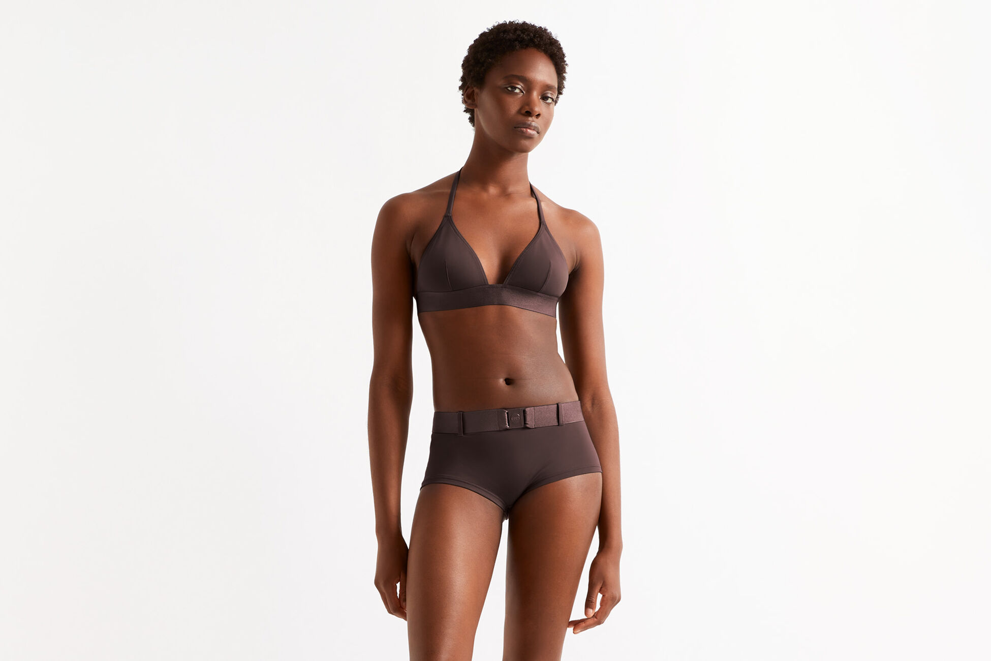 Milshake Small triangle standard view �