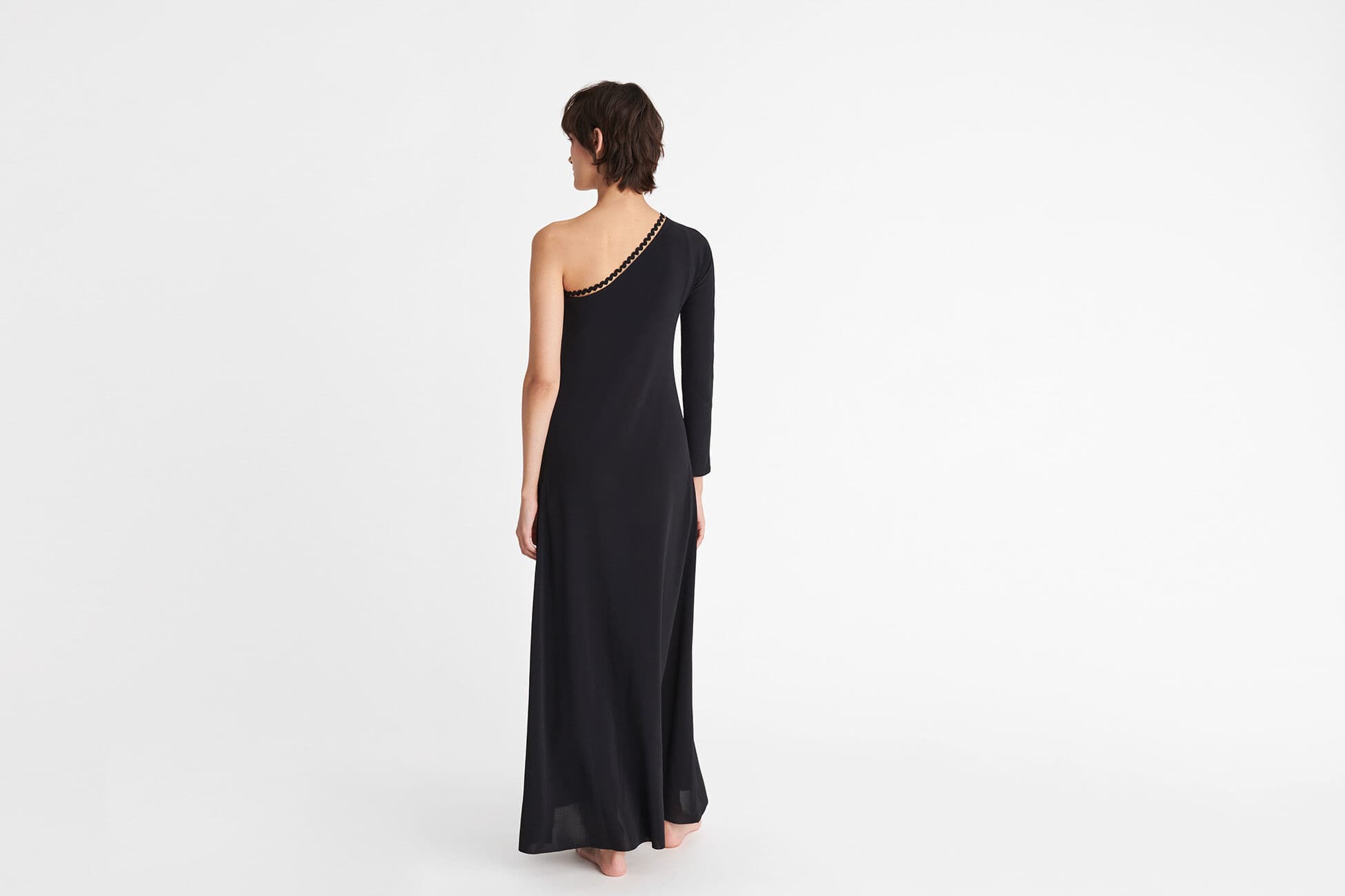 Play One-Shoulder langes Kleid Standardansicht NaN
