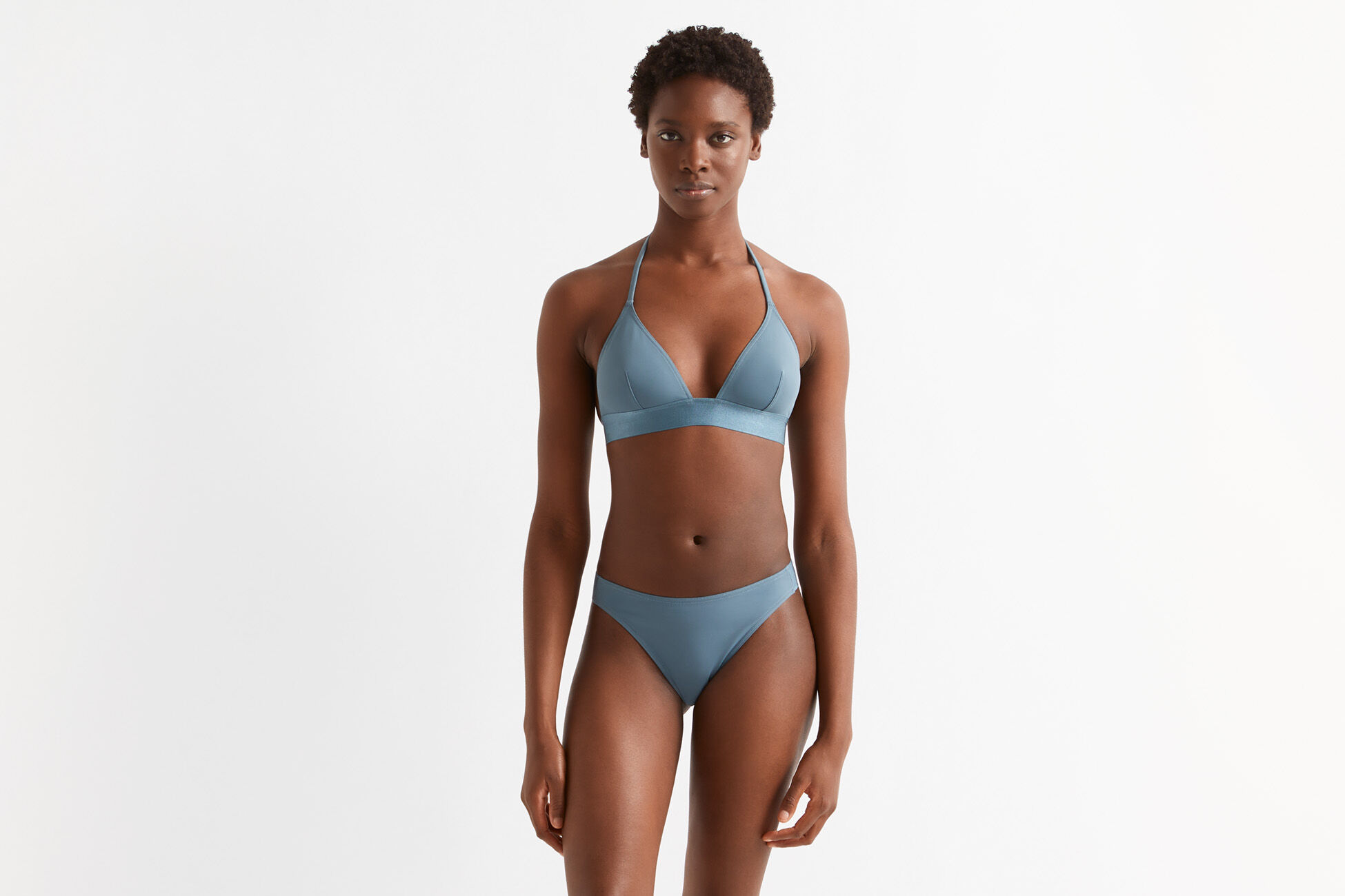 Milshake Small triangle standard view �