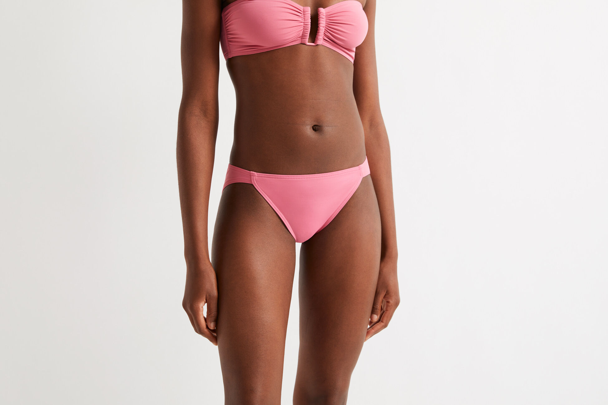 Cavale Culotte fine vue standard NaN