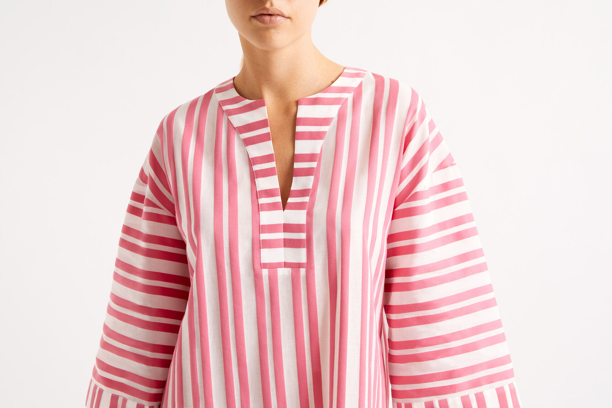 Amor Short tunic standard view NaN