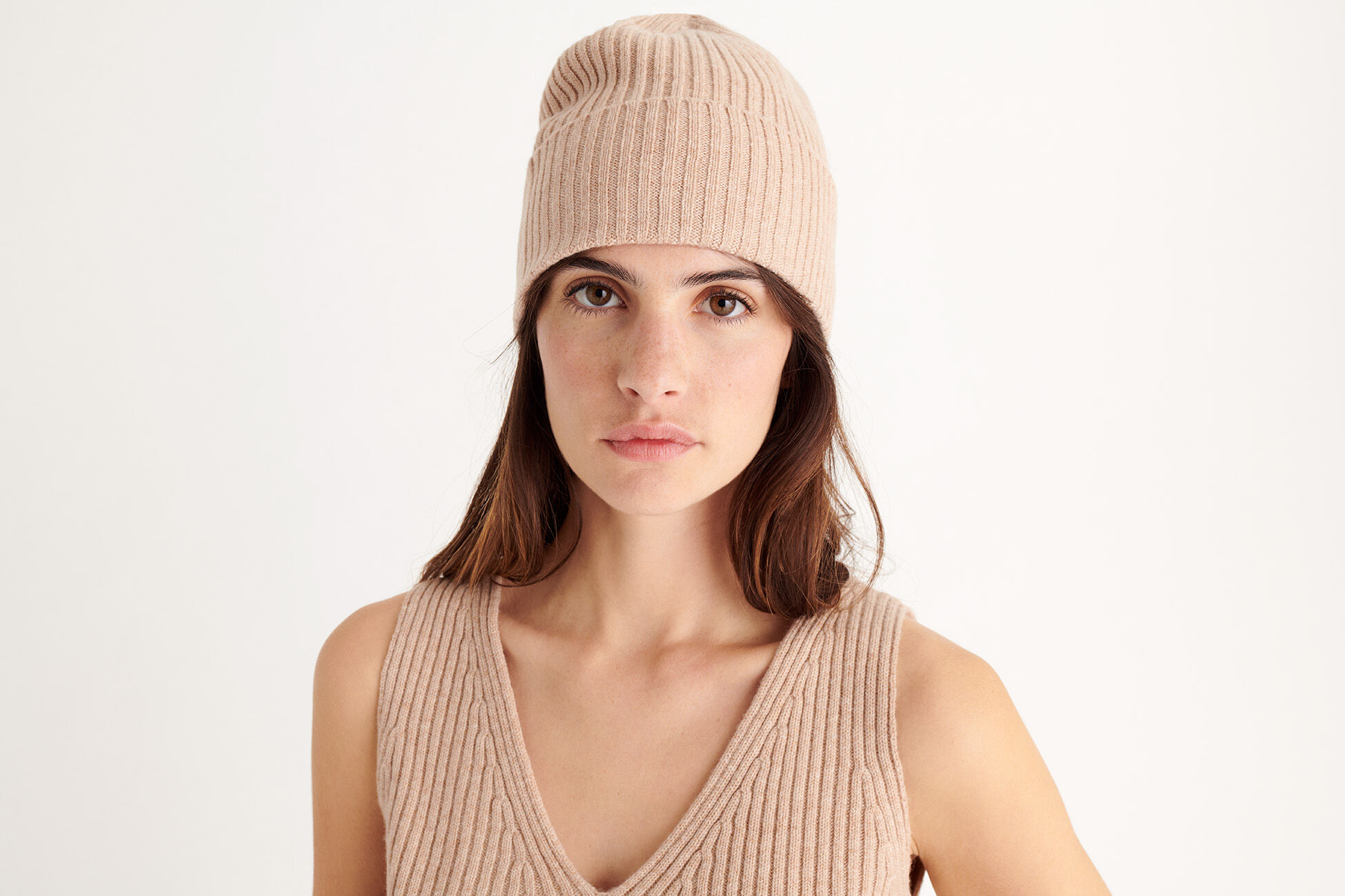 Gabriel Cap standard view NaN