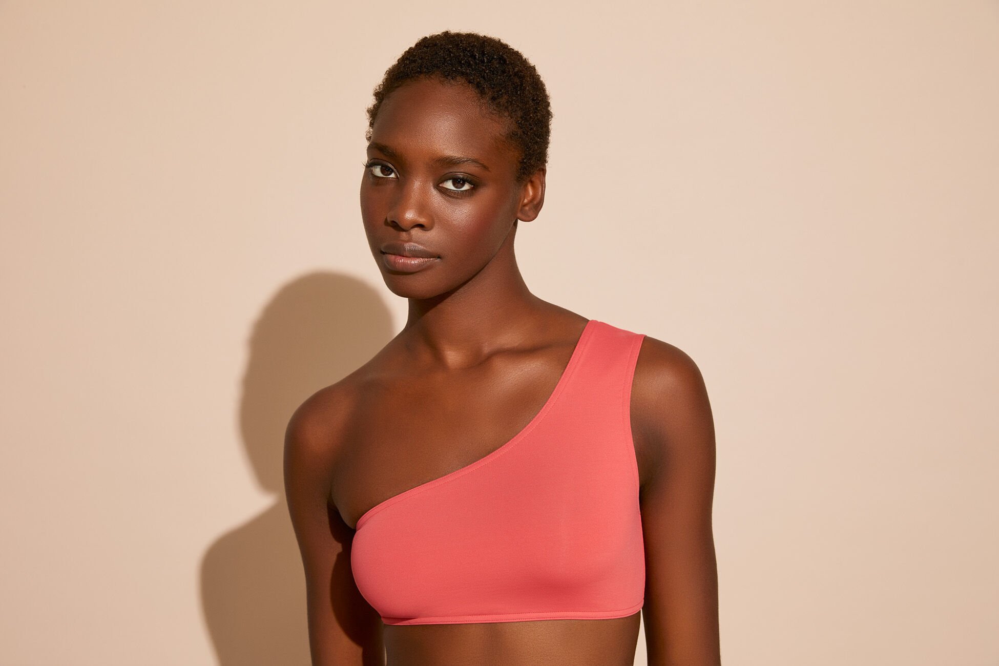 Symbole One-Shoulder bustier Standardansicht NaN
