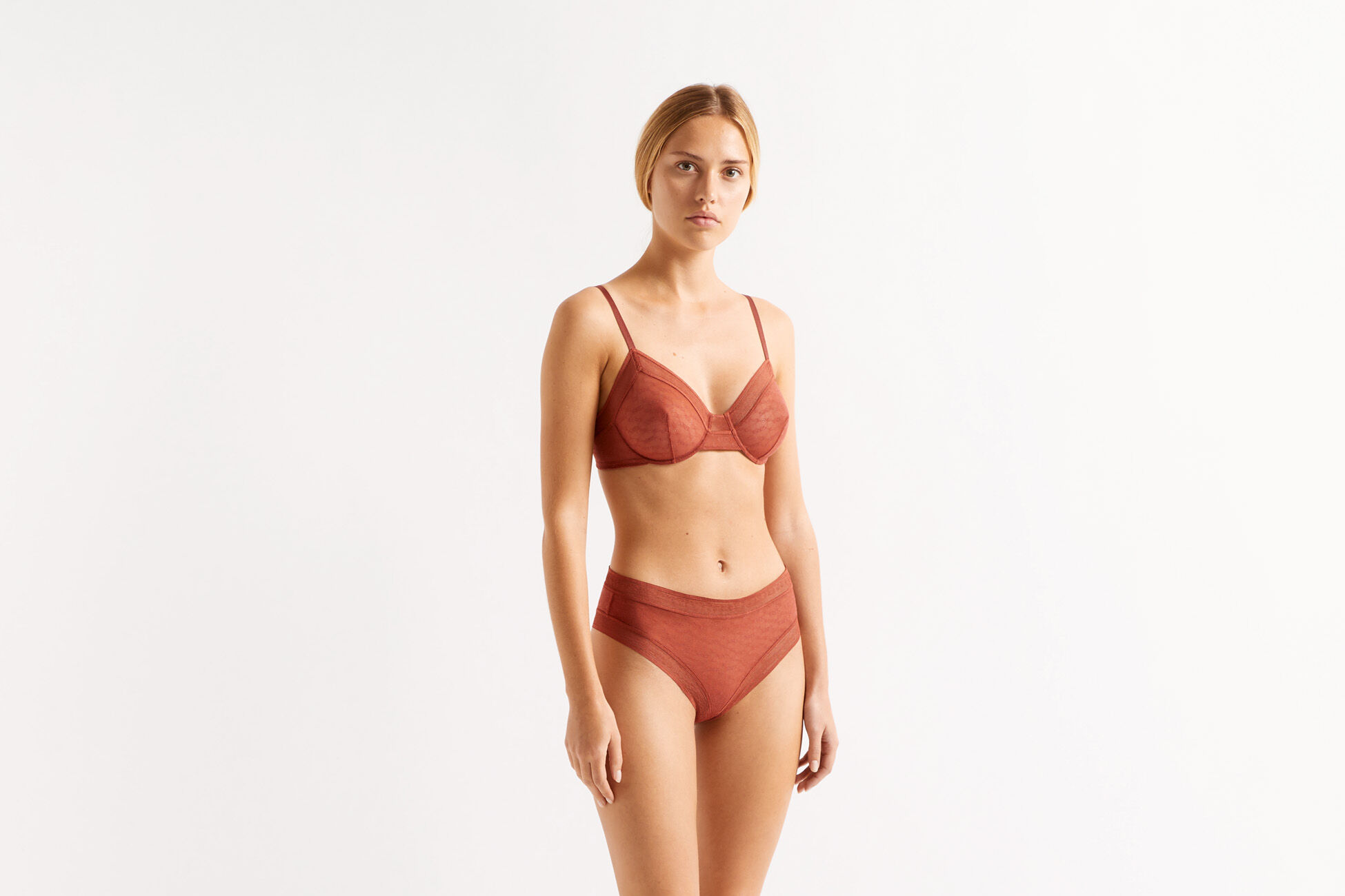 Positive Full-cup bra standard view �