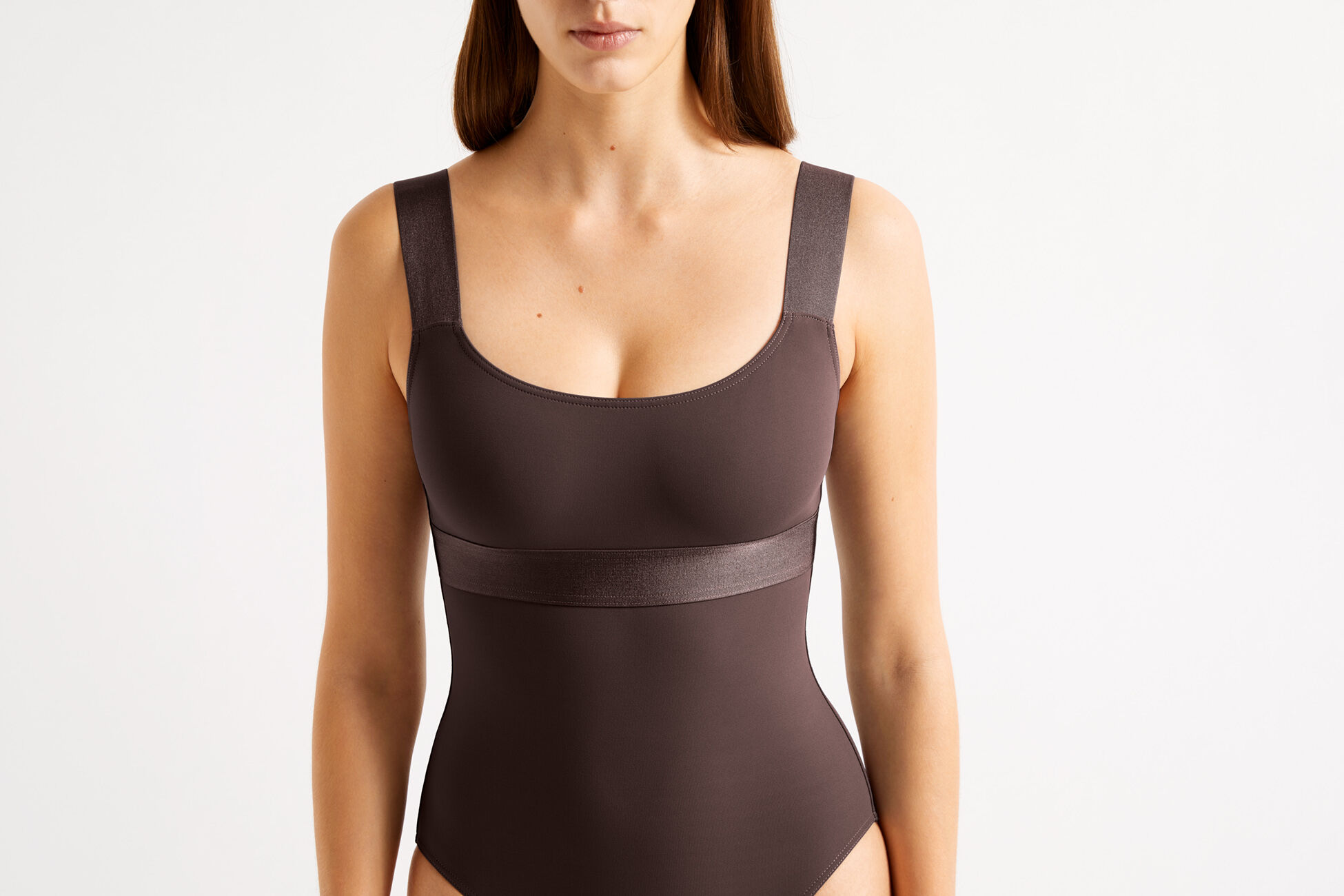 Resort Costume intero olimpionico standard vista NaN
