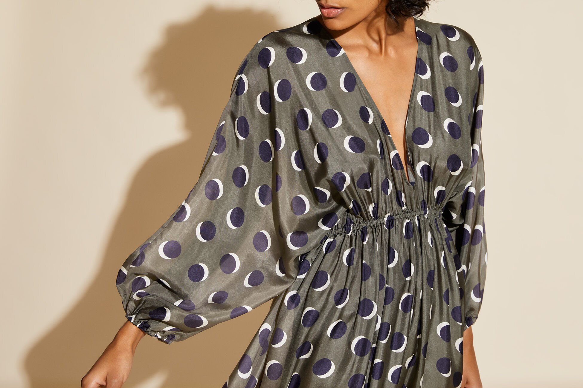 Neptune Long dress standard view �