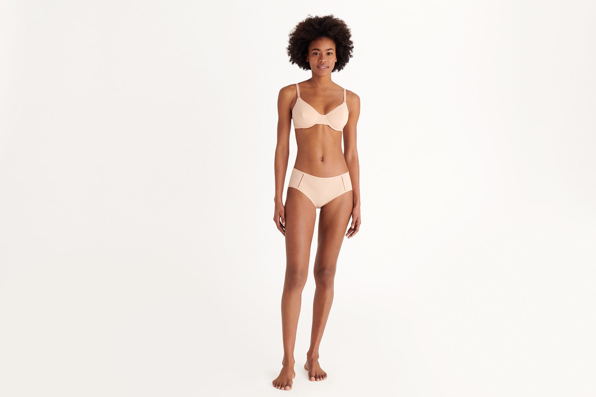 Monica Shorty vue standard NaN