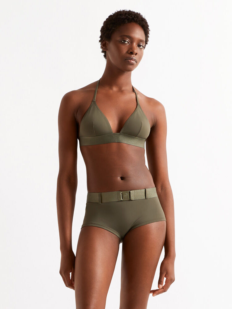 Yacht-OLIVE NOIRE
