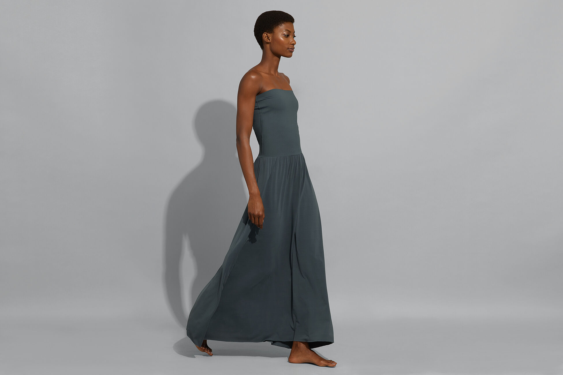 Oda Long dress standard view NaN
